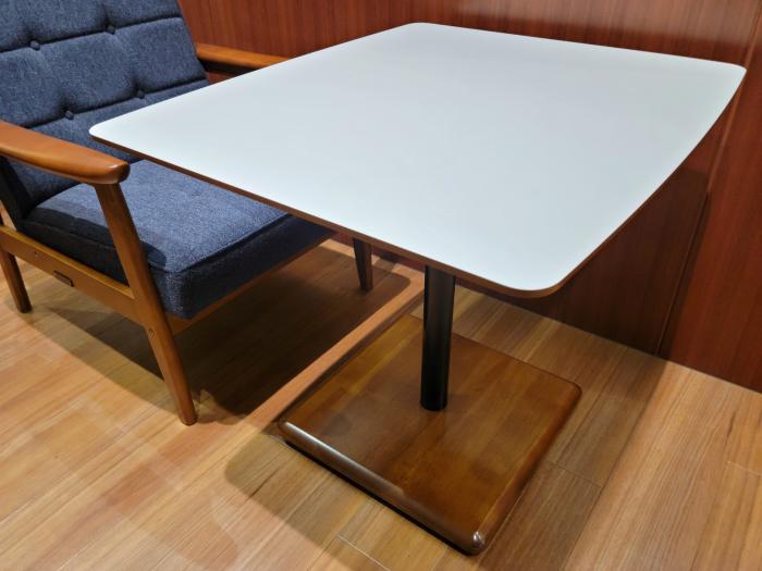 カリモク60「カフェテーブル」「カフェテーブル1200」のご紹介 